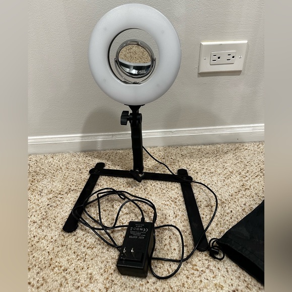 trumagine Other - 8-inch LED Selfie Ring Light for Phone Video Shooting Makeup YouTube Portrait